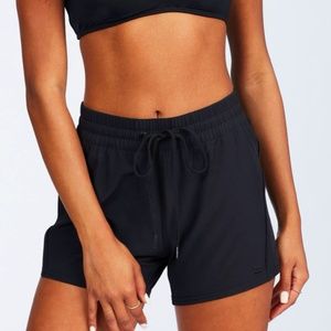 Billabong black boardshorts (sol searcher 5 volley) womens xl